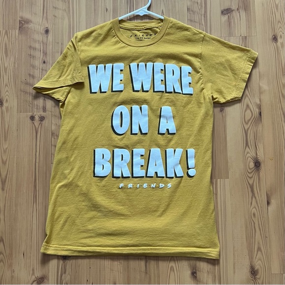 Friends "We were on a Break" Yellow Graphic Tee Size Small Good Condition - Picture 1 of 6